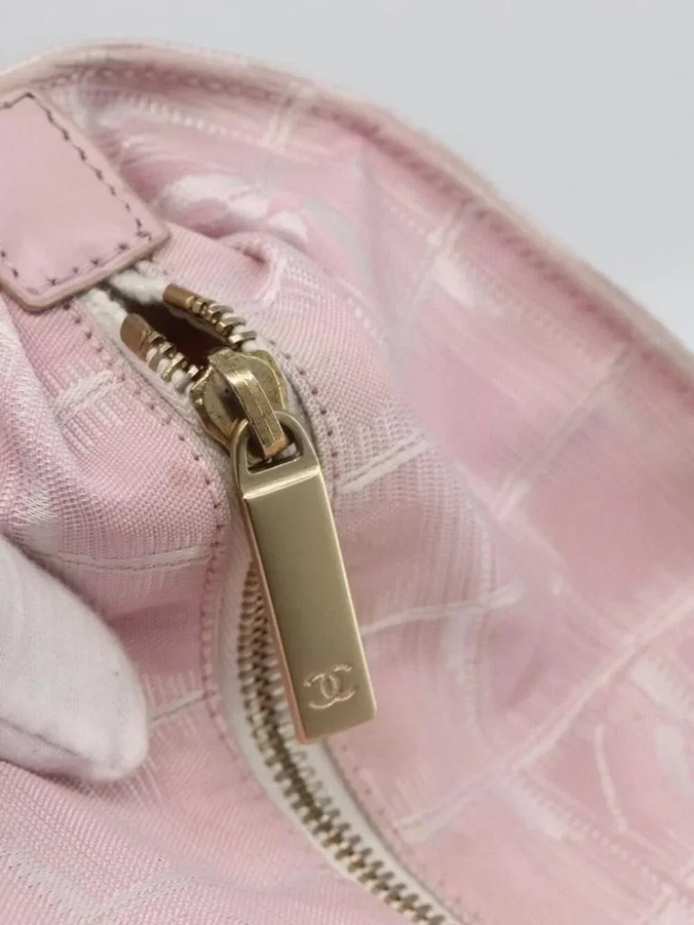CHANEL New Travel Line Tote Bag Nylon Pink Gold CC Auth BA11991